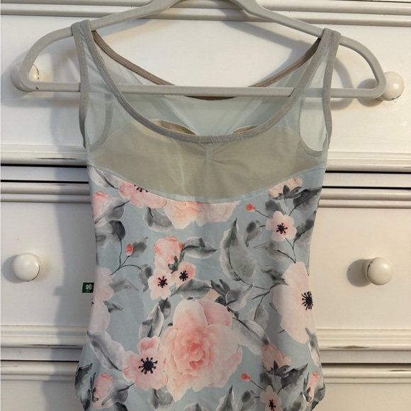 Kids Pink and Green Floral Luckyleo Size Medium - Picture 2 of 4